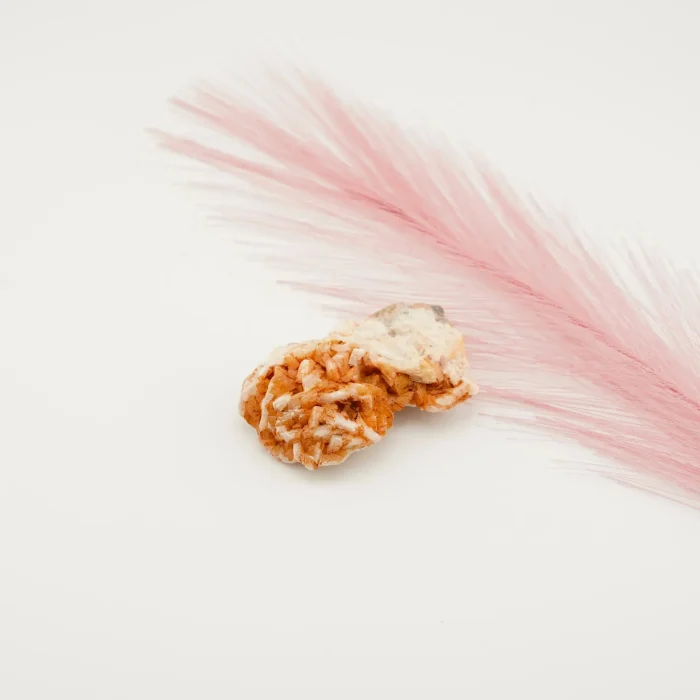 Dolomite 61 Grams