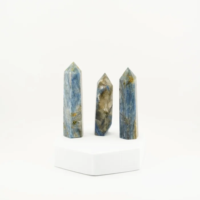 Blue Kyanite Tower 3.5 Inch - 4 Inch