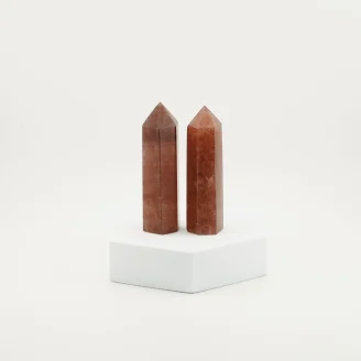 Strawberry Quartz Tower 3.5 Inch