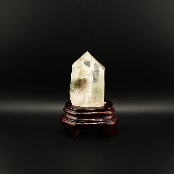 Panthom Quartz Size 439 Grams