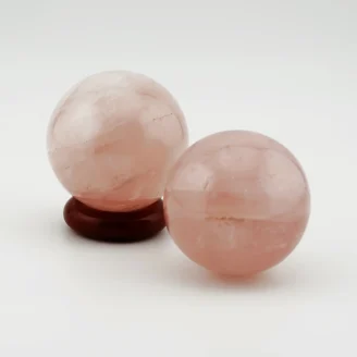 Rose Quartz Sphere Weight 135 GM