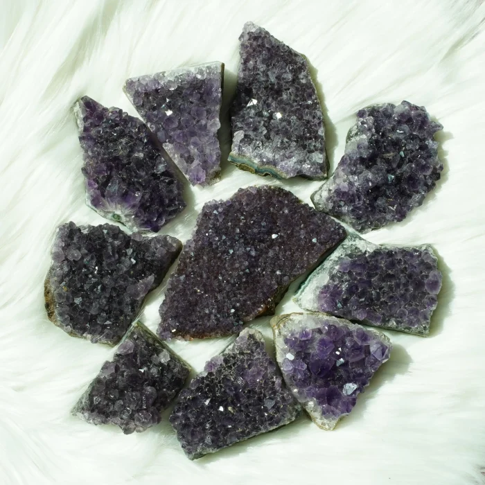 Amethyst Cluster Weight 90 GM to 120 GM Amethyst Cluster Weight 90 GM to 120 GM